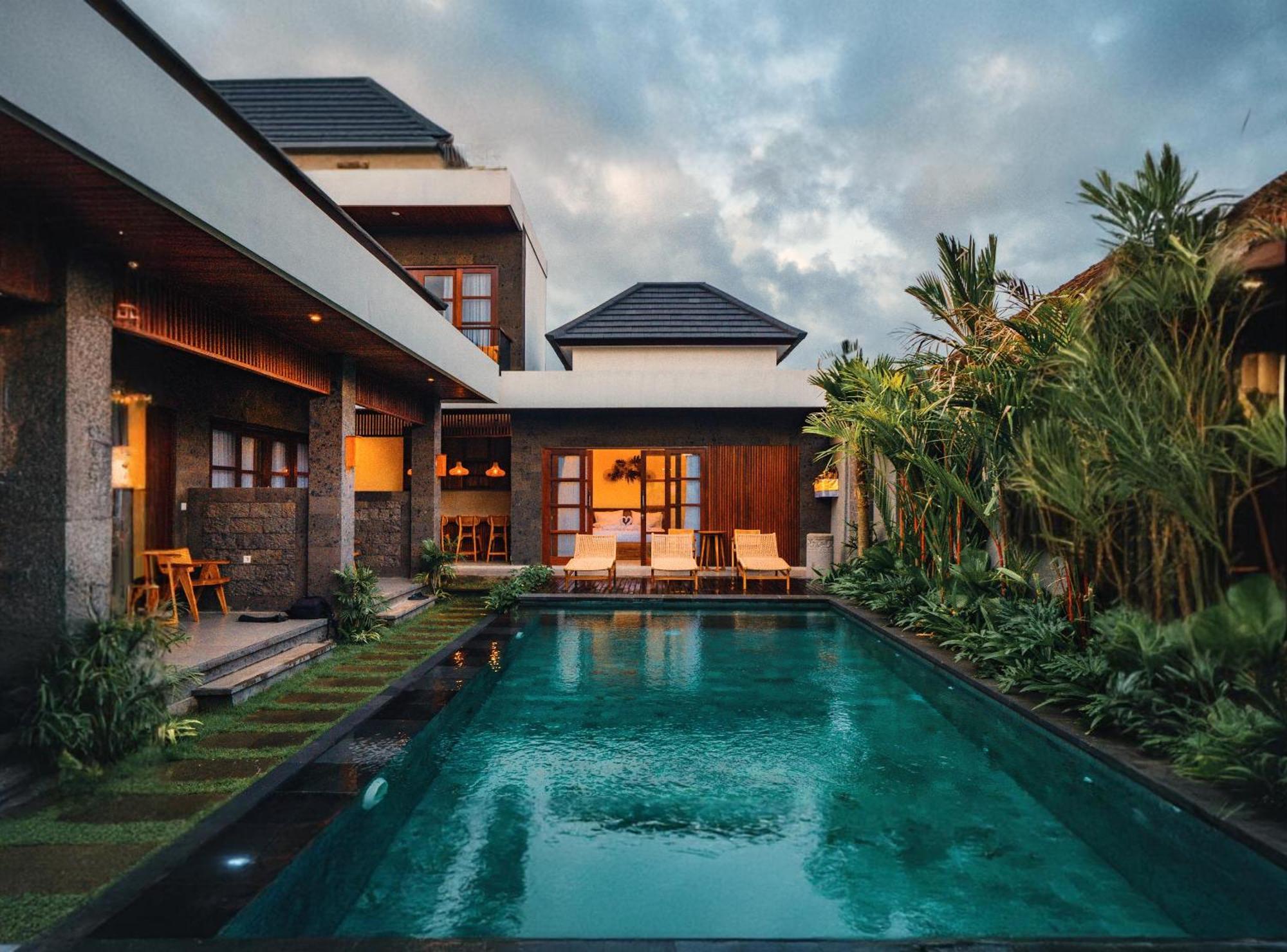 Kubera Villa Kemenuh By Prasi ウブド エクステリア 写真