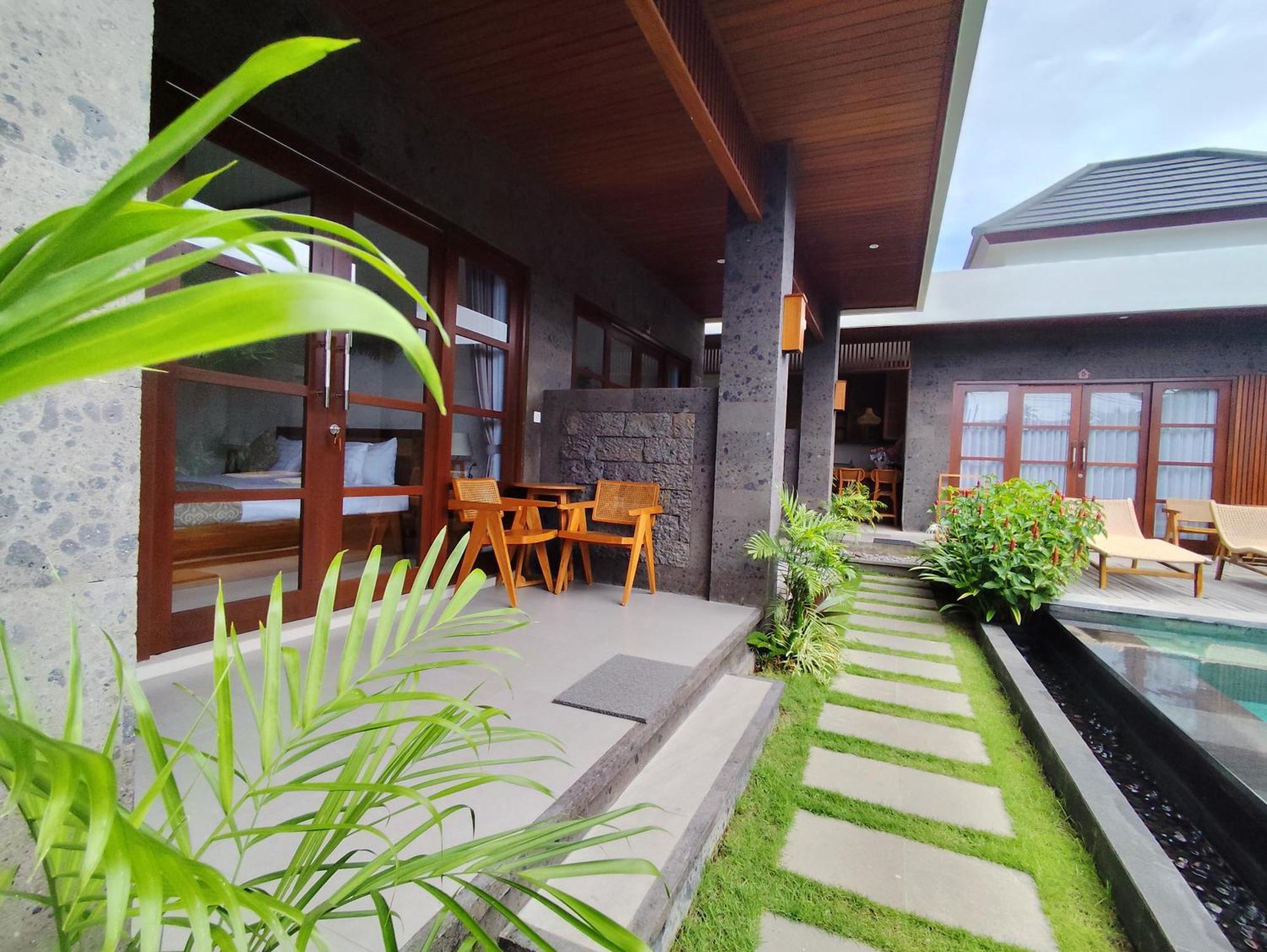 Kubera Villa Kemenuh By Prasi ウブド エクステリア 写真