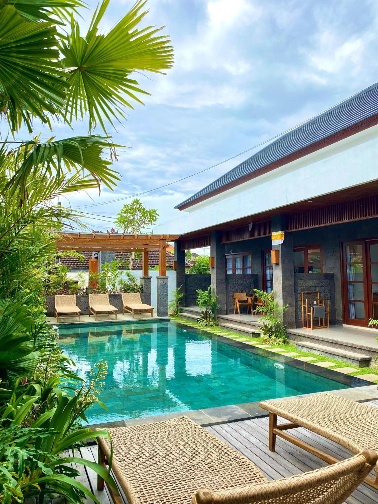 Kubera Villa Kemenuh By Prasi ウブド エクステリア 写真