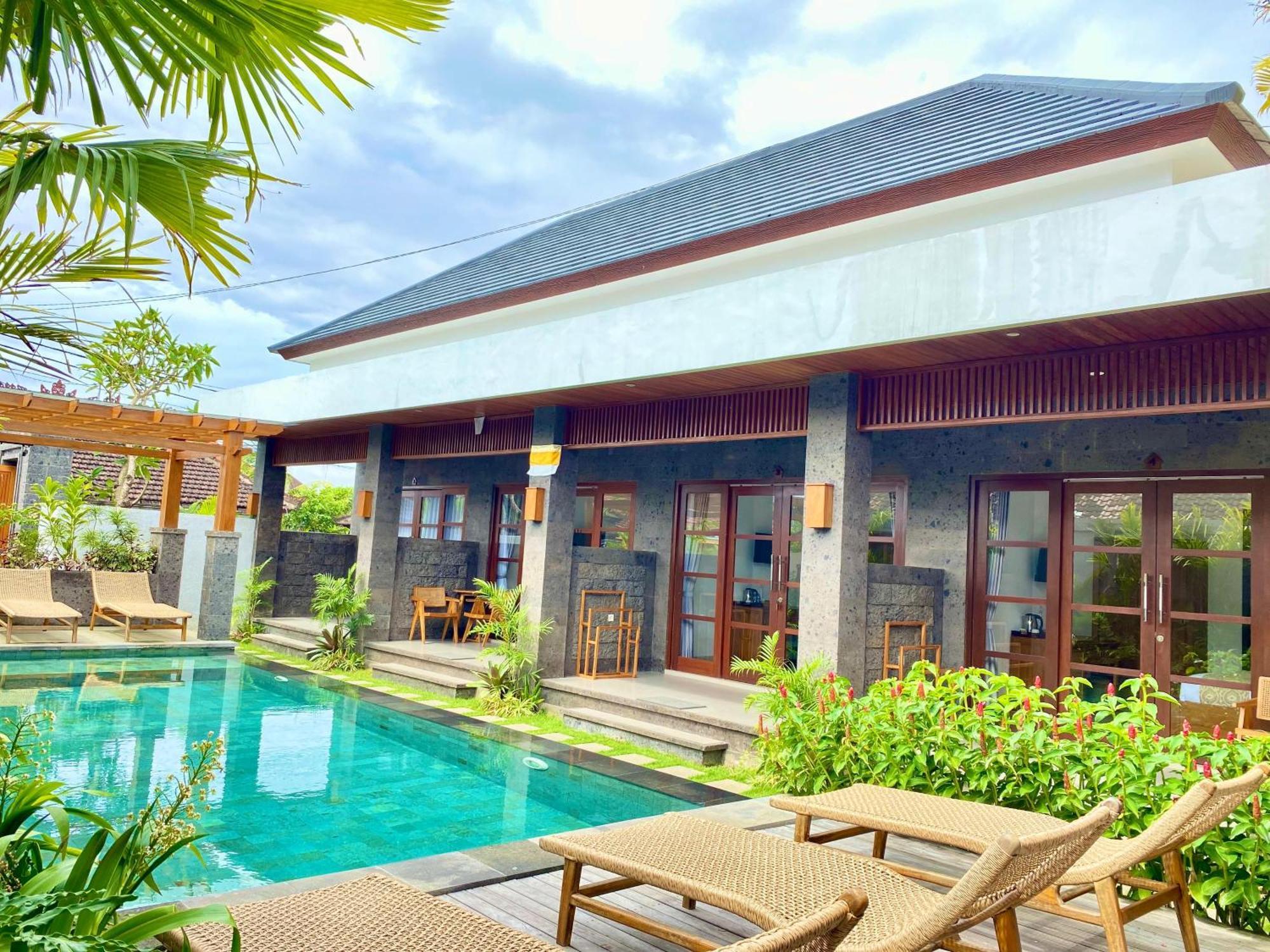 Kubera Villa Kemenuh By Prasi ウブド エクステリア 写真