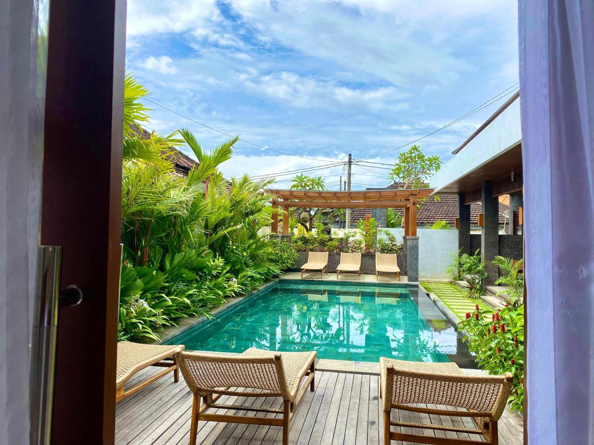 Kubera Villa Kemenuh By Prasi ウブド エクステリア 写真